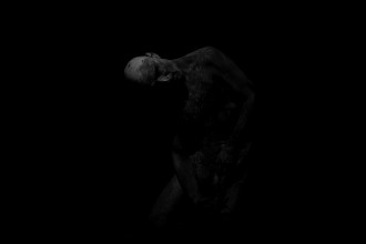 por-kinjiki-body-fineart-blackaandwhite-shadows-photography